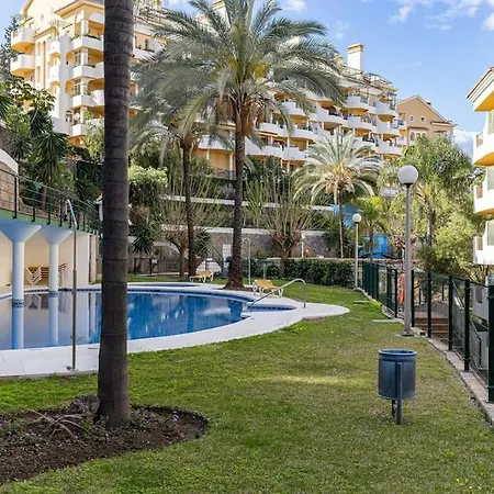 Cozy Just One Step From Everything *