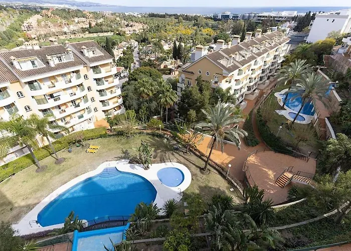 Cozy Just One Step From Everything *